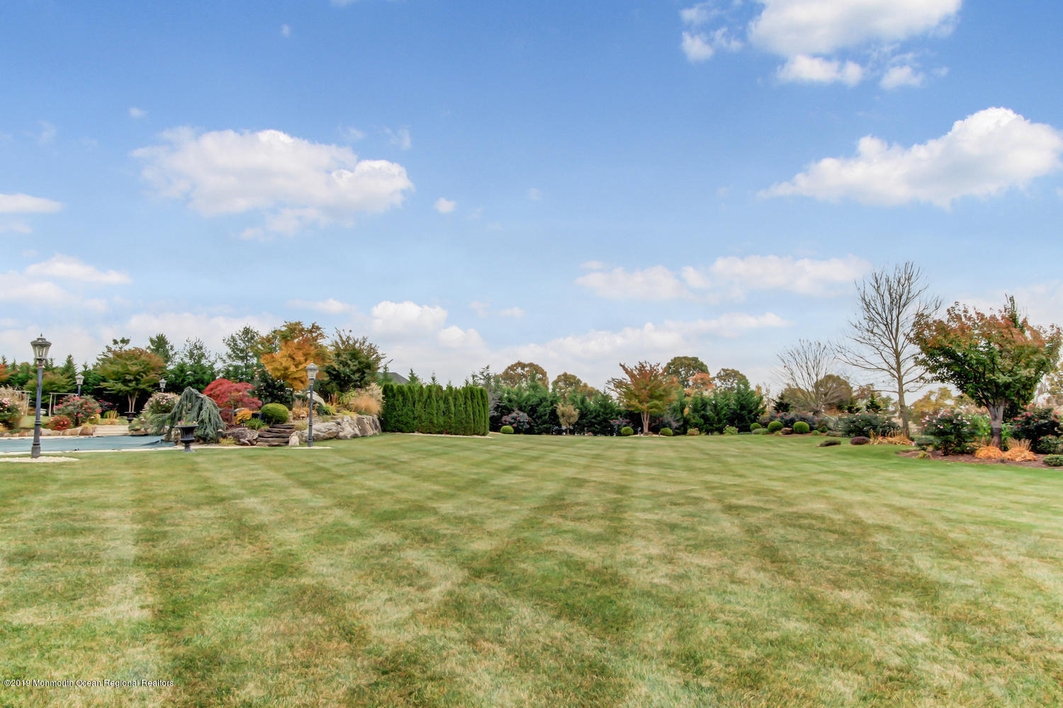 10 Mockingbird Drive Colts Neck, NJ 07722 - Photo 56 of 57 Premiere Exclusive Estate in-large-096-9