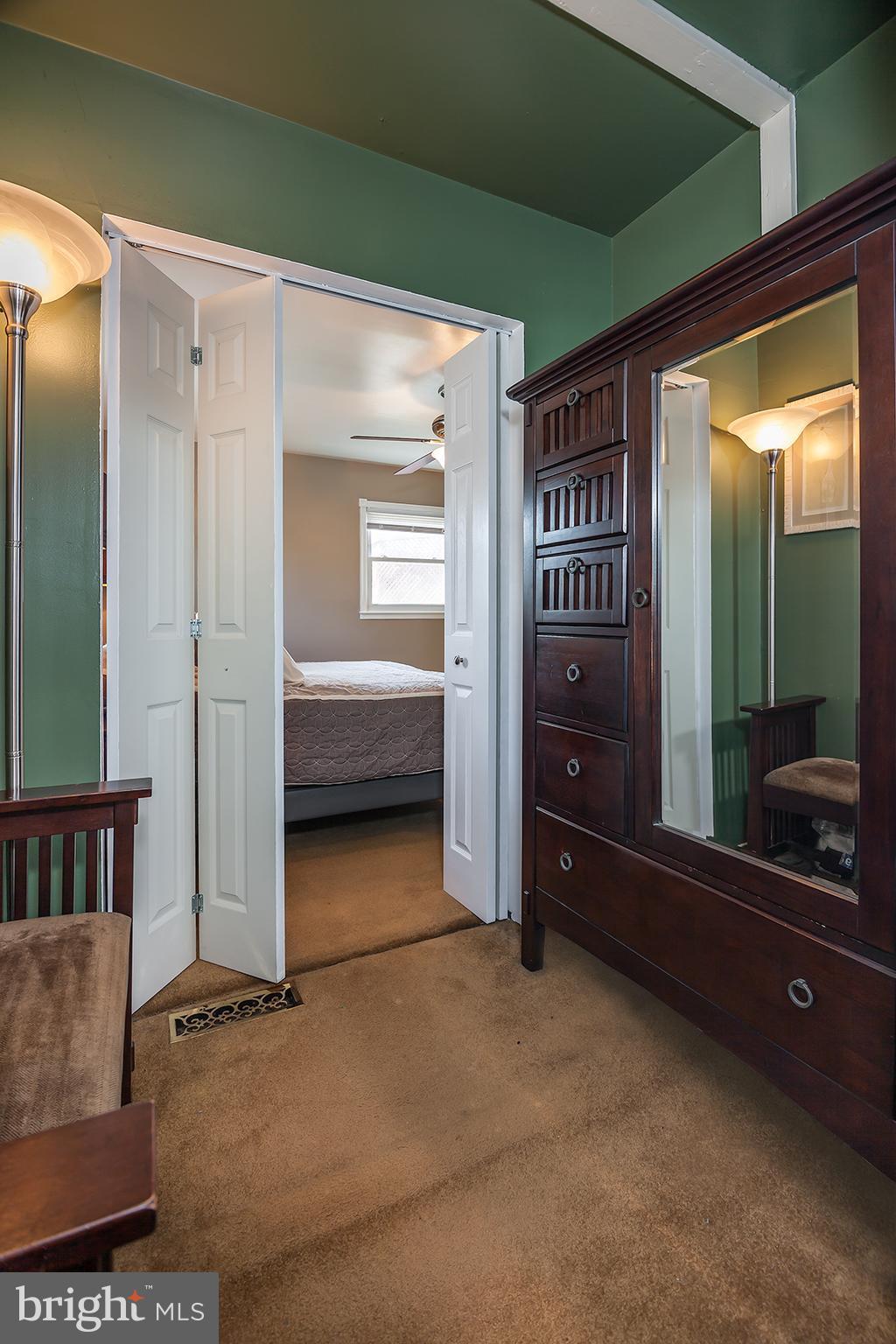 13643 Kingsman Road Woodbridge, VA 22193 - Photo 13 of 30 View