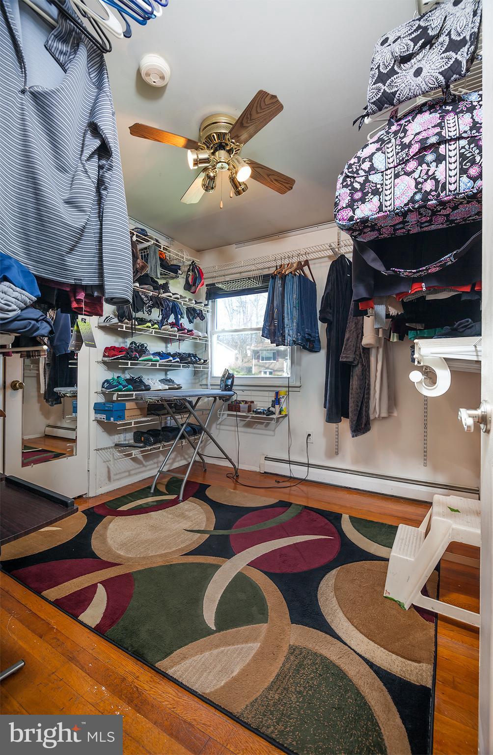 13643 Kingsman Road Woodbridge, VA 22193 - Photo 16 of 30 Bedroom