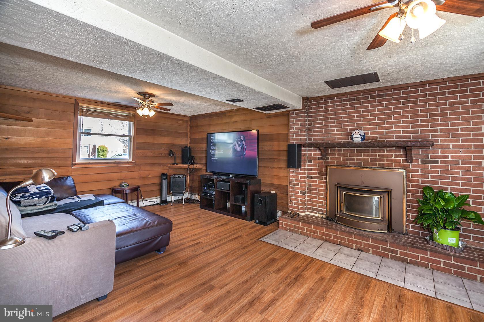 13643 Kingsman Road Woodbridge, VA 22193 - Photo 23 of 30 Basement
