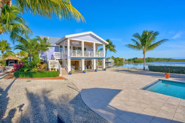 $5,200,000 | 17013 Coral Drive, Sugarloaf, FL 33042