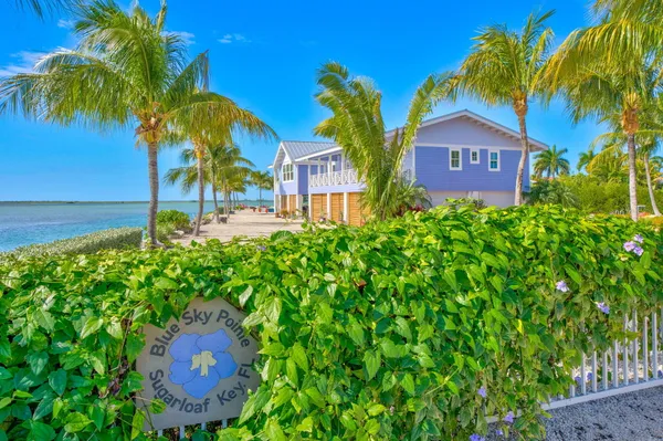 $5,200,000 | 17013 Coral Drive, Sugarloaf, FL 33042