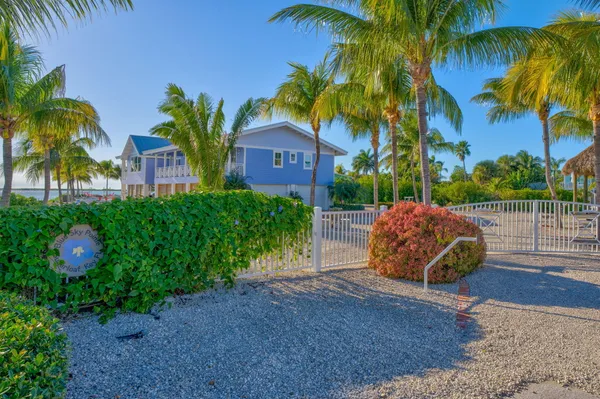 $5,200,000 | 17013 Coral Drive, Sugarloaf, FL 33042
