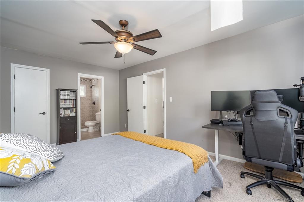 8449 Barncliff Road Charlotte, NC 28227 - Photo 11 of 21 Gallery Image 11