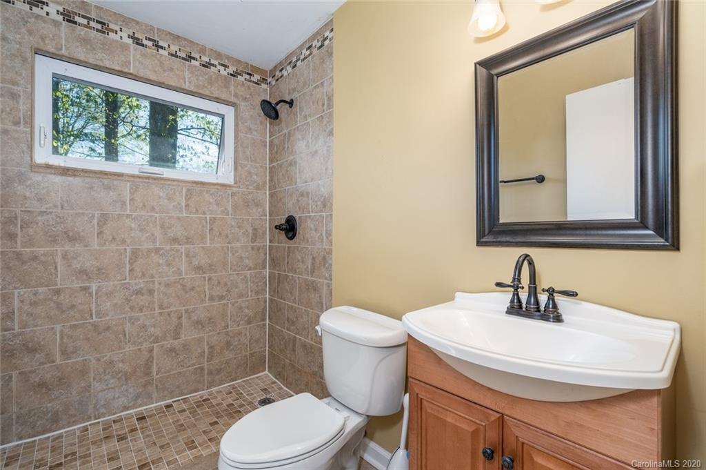8449 Barncliff Road Charlotte, NC 28227 - Photo 12 of 21 Gallery Image 12