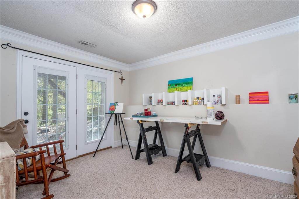 8449 Barncliff Road Charlotte, NC 28227 - Photo 15 of 21 Gallery Image 15