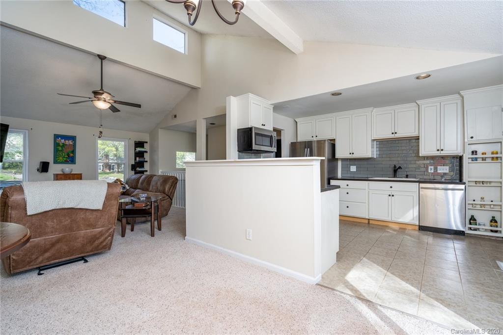 8449 Barncliff Road Charlotte, NC 28227 - Photo 6 of 21 Gallery Image 6