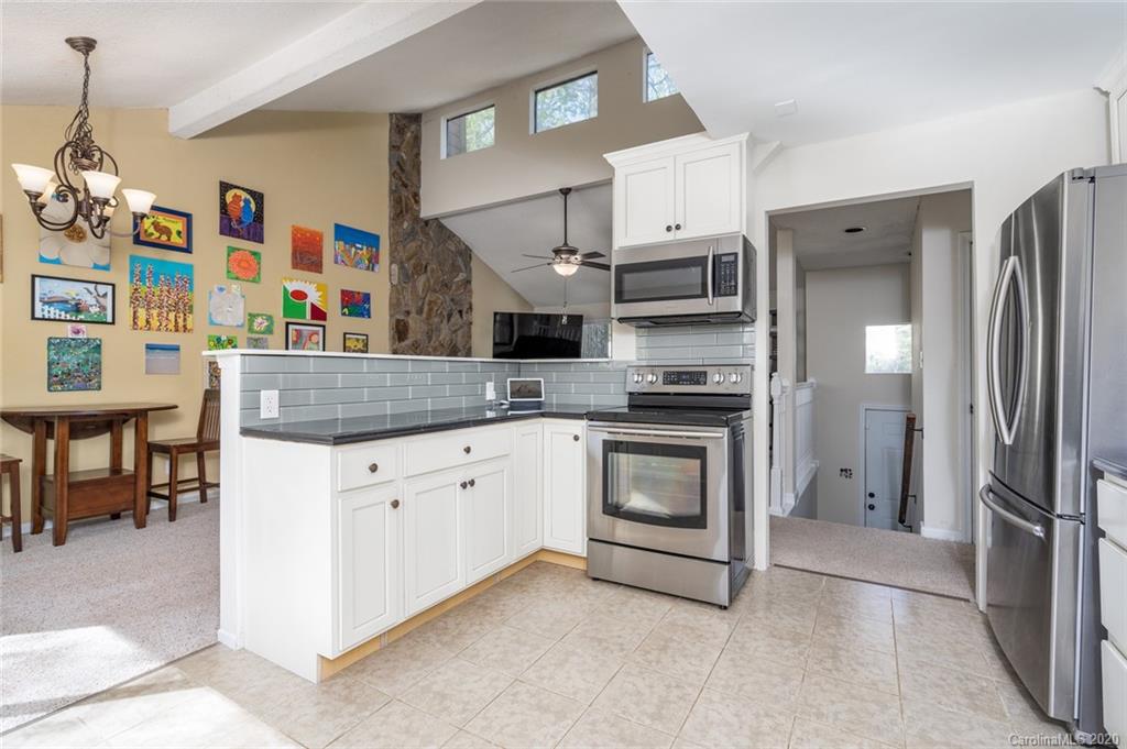 8449 Barncliff Road Charlotte, NC 28227 - Photo 8 of 21 Gallery Image 8