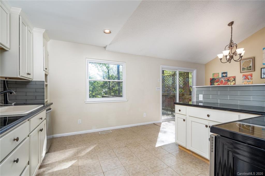 8449 Barncliff Road Charlotte, NC 28227 - Photo 9 of 21 Gallery Image 9