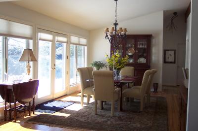100 Spring Valley Road Easton, PA 18042 - Photo 3 of 13 Solar Dining Room