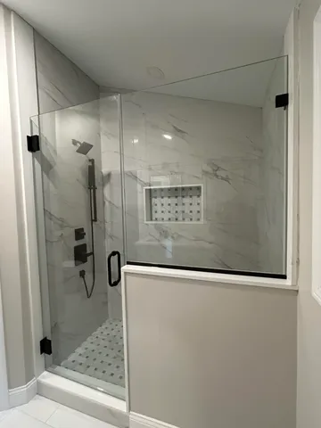 $899,900 | 19 Crown Hill Road, Atkinson, NH 03811