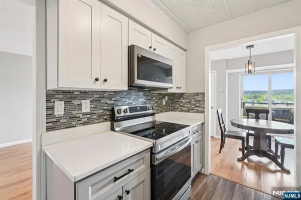 $325,000 | 44 Lakeside Avenue, Unit 44, Pompton Lakes, NJ 07442