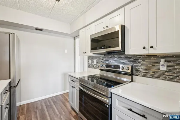 $325,000 | 44 Lakeside Avenue, Unit 44, Pompton Lakes, NJ 07442