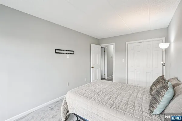 $325,000 | 44 Lakeside Avenue, Unit 44, Pompton Lakes, NJ 07442