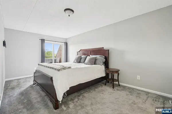 $325,000 | 44 Lakeside Avenue, Unit 44, Pompton Lakes, NJ 07442