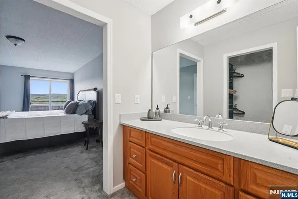 $325,000 | 44 Lakeside Avenue, Unit 44, Pompton Lakes, NJ 07442