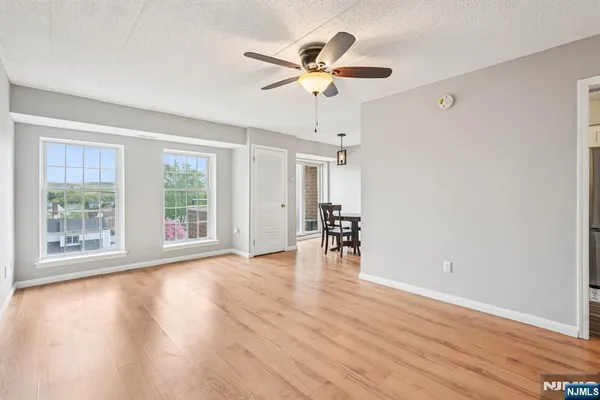 $325,000 | 44 Lakeside Avenue, Unit 44, Pompton Lakes, NJ 07442