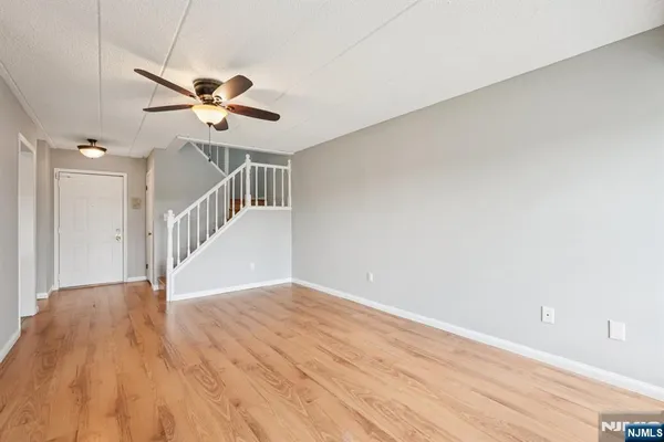 $325,000 | 44 Lakeside Avenue, Unit 44, Pompton Lakes, NJ 07442