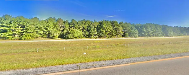 a view of an ocean and a mountain view