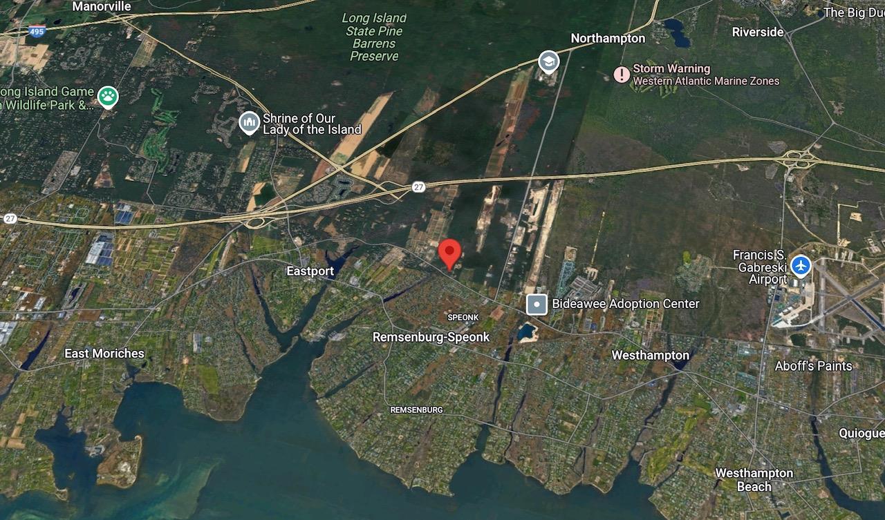 202-214 Old Country Road Eastport, NY 11941 - Photo 3 of 10