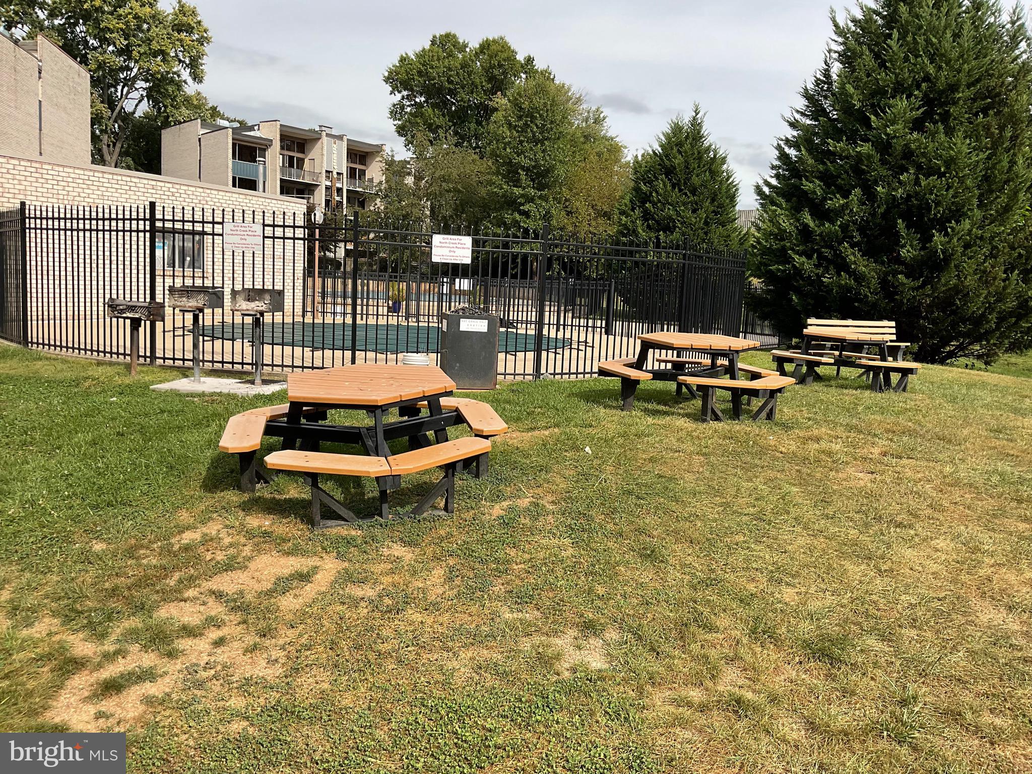 14429 Parkvale Road, Unit 3 Rockville, MD 20853 - Photo 26 of 28 Picnic area near pool