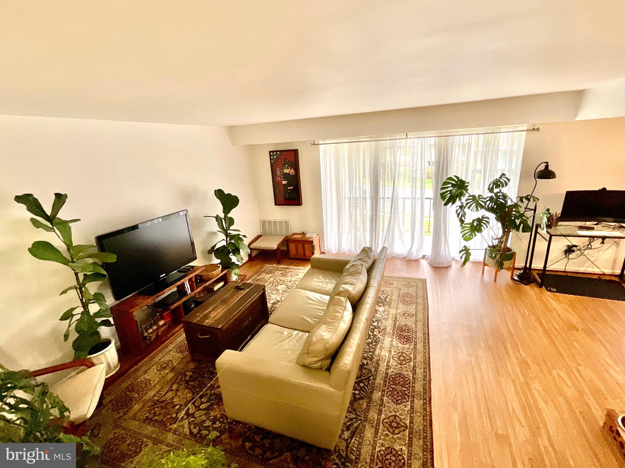 14429 Parkvale Road, Unit 3 Rockville, MD 20853 - Photo 5 of 28 Living room from "loft" foyer