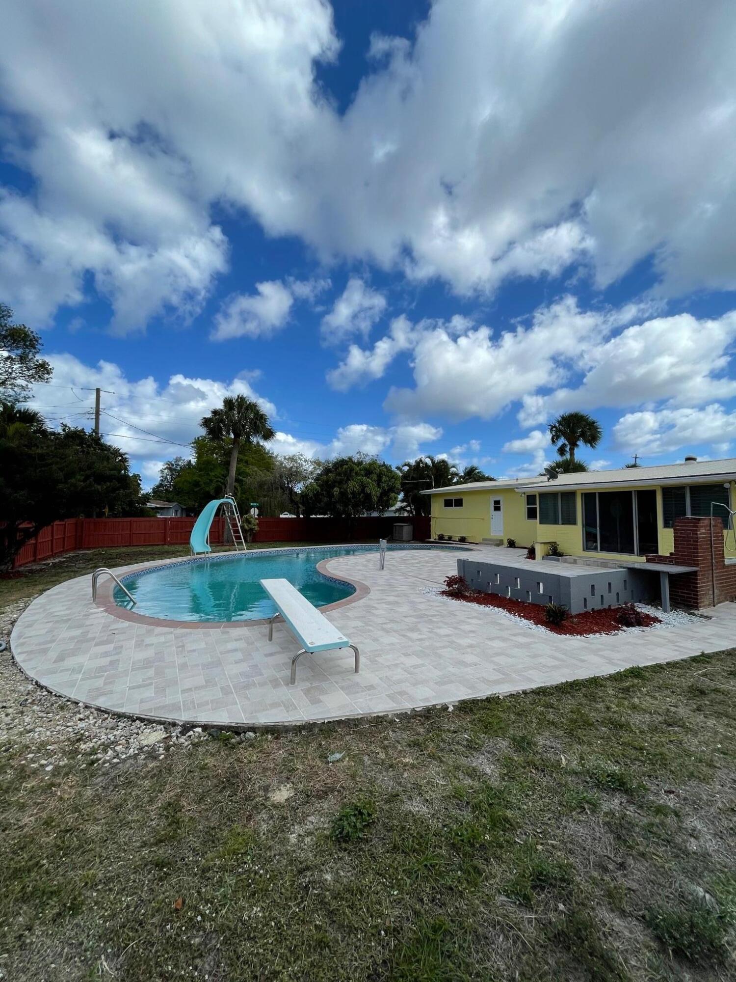 3157 Riddle Road West Palm Beach, FL 33406 - Photo 13 of 15 IMG_9469