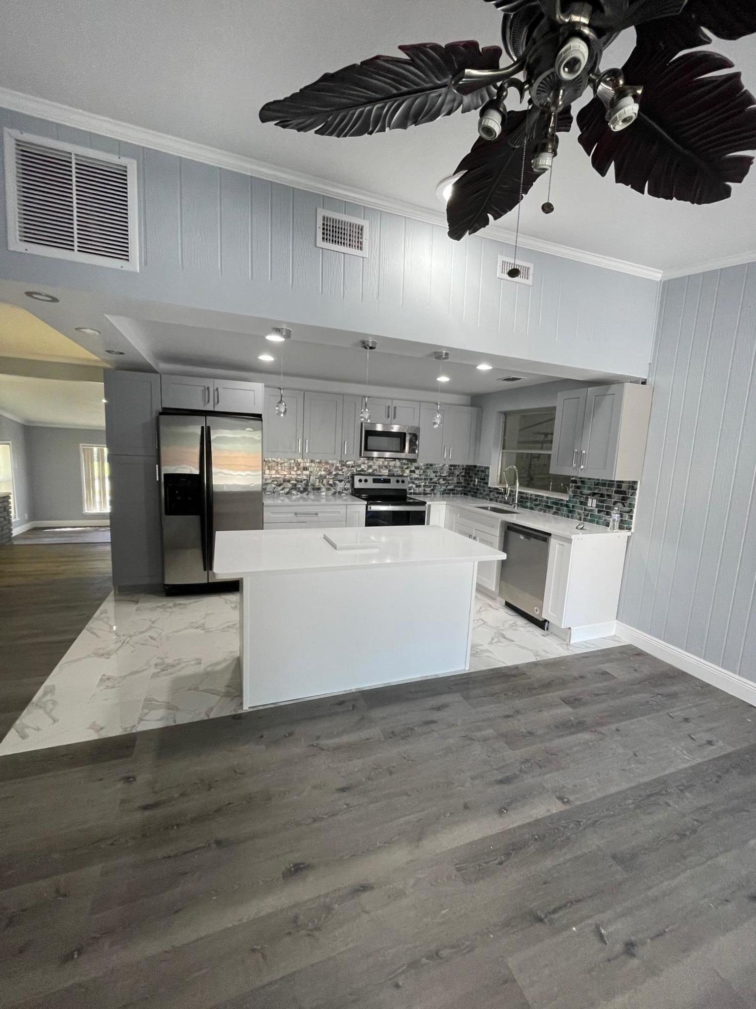 3157 Riddle Road West Palm Beach, FL 33406 - Photo 2 of 15 IMG_9461