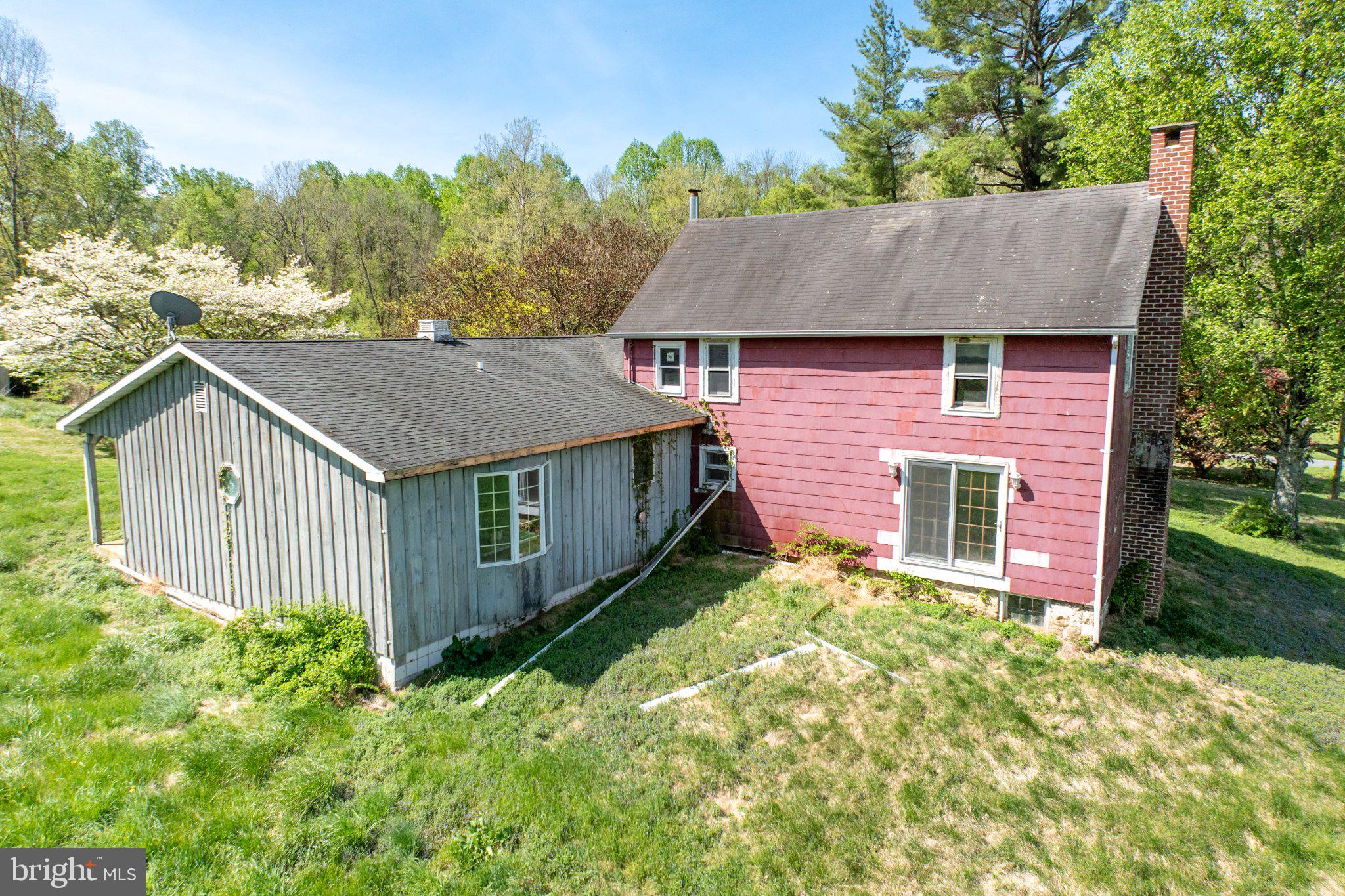 380 Glen Roy Road Nottingham, PA 19362 - Photo 14 of 45 Charming dual-tone country retreat.