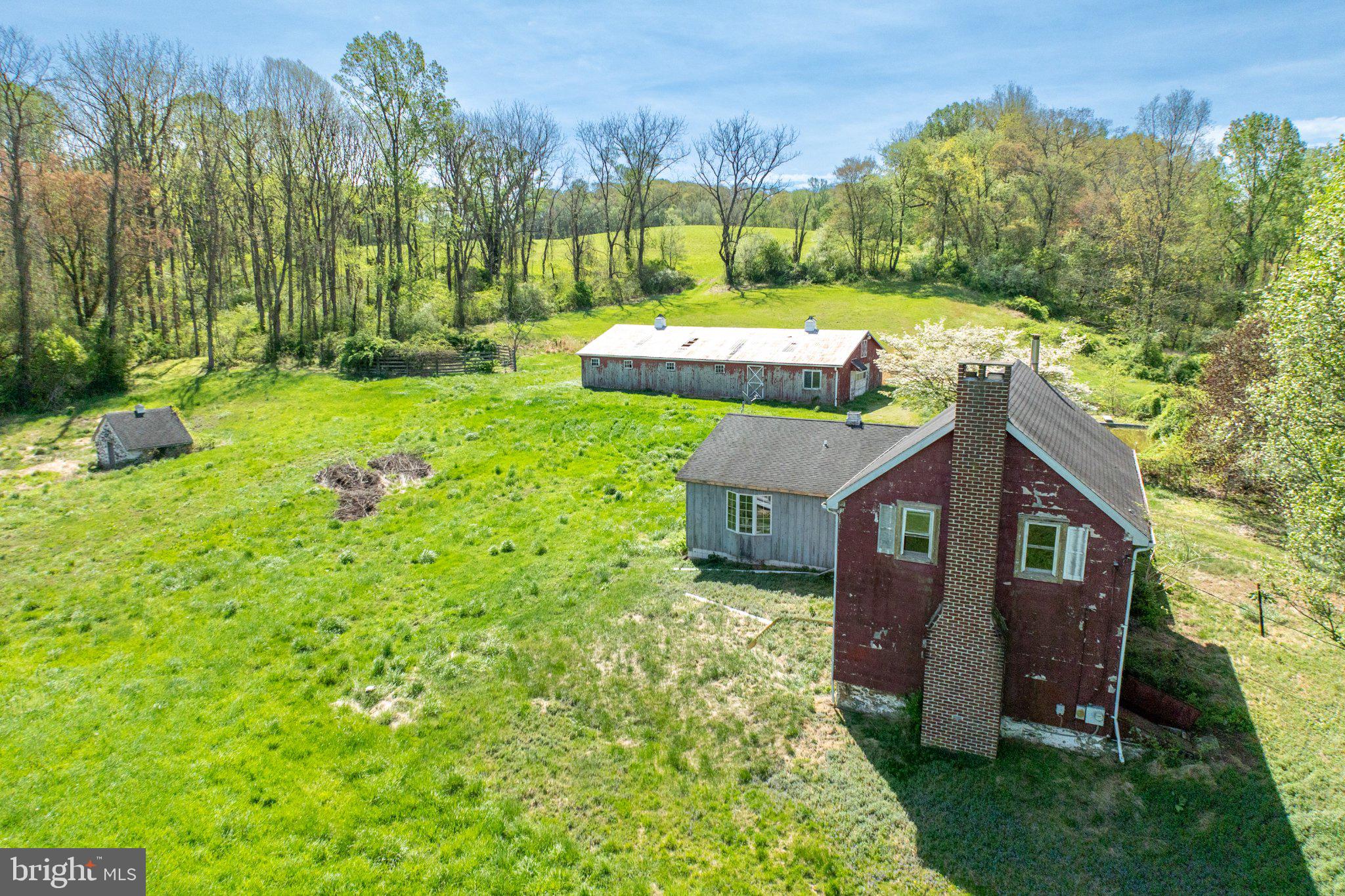 380 Glen Roy Road Nottingham, PA 19362 - Photo 15 of 45 Charming rural retreat with lush greenery.