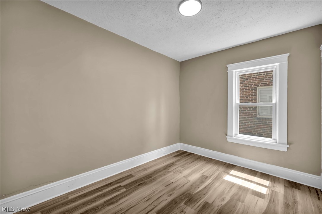 911 Royal Road Cleveland, OH 44110 - Photo 10 of 50 Gallery Image 10