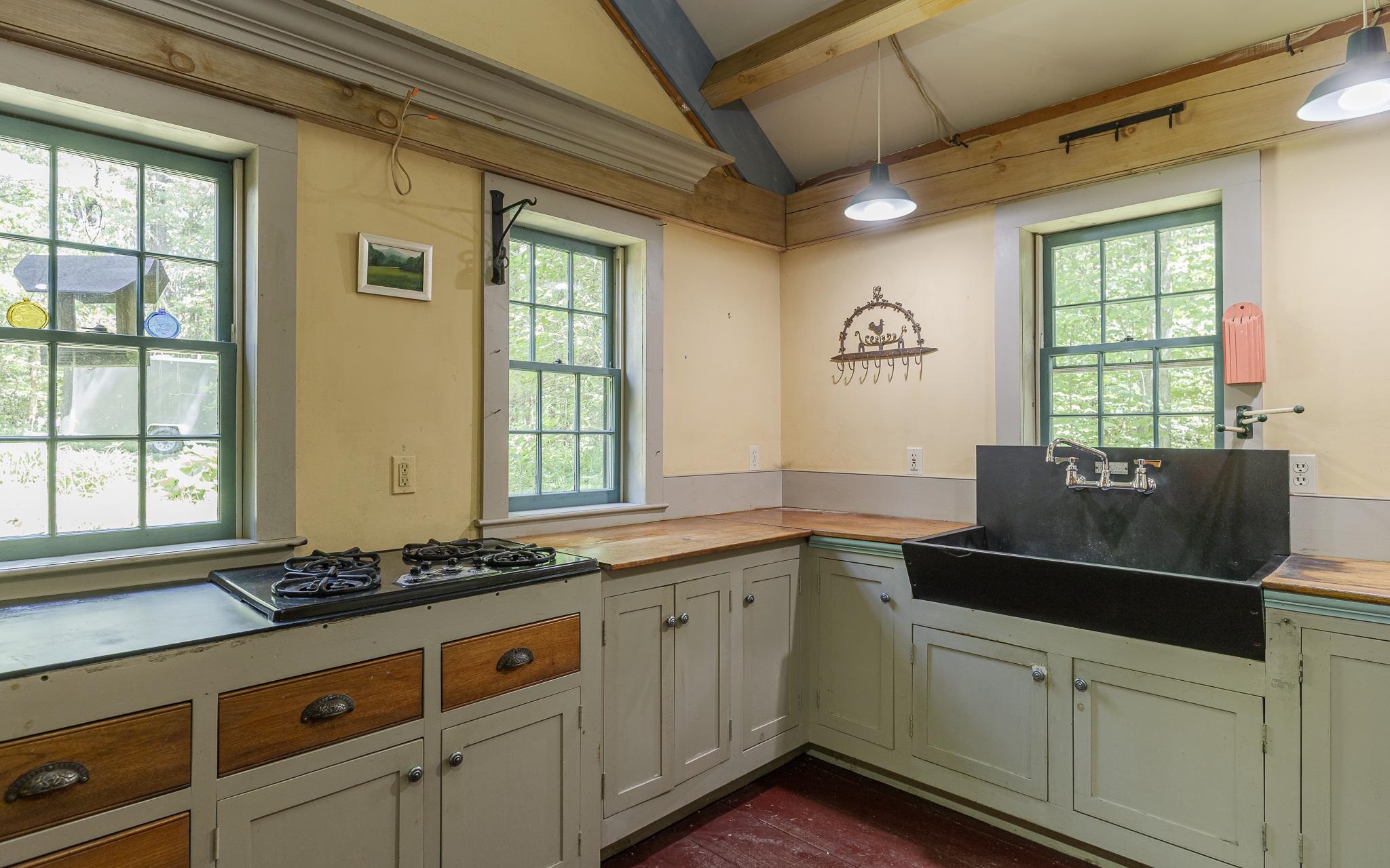 94 Cold Pond Road Acworth, NH 03601 - Photo 4 of 46