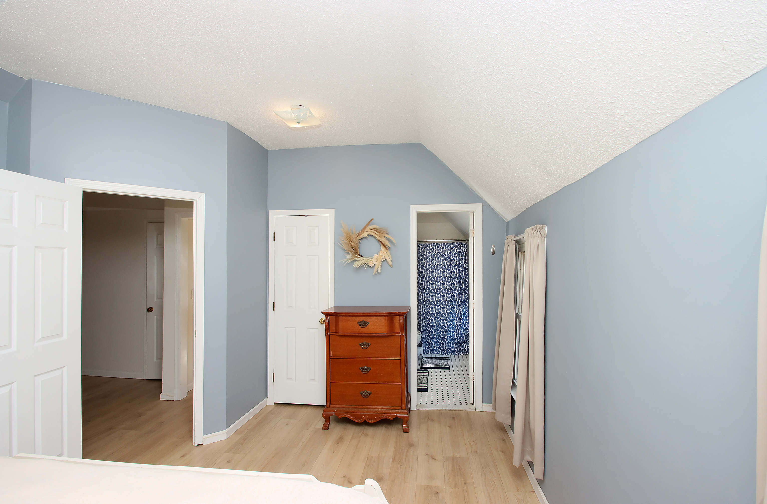 20 Carriage Drive Clinton, CT 06413 - Photo 13 of 31 a view of a hallway with wooden floor