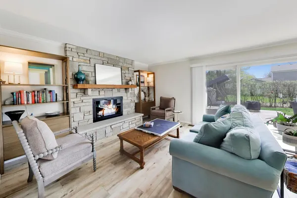 $725,000 | 5405 Silent Brook Lane, Rolling Meadows, IL 60008