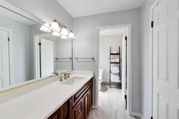 $725,000 | 5405 Silent Brook Lane, Rolling Meadows, IL 60008