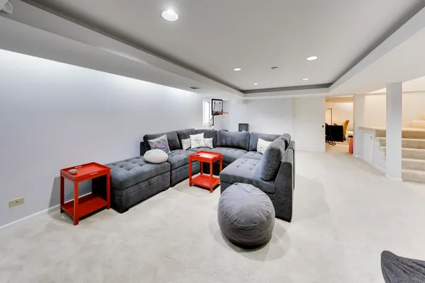 $725,000 | 5405 Silent Brook Lane, Rolling Meadows, IL 60008