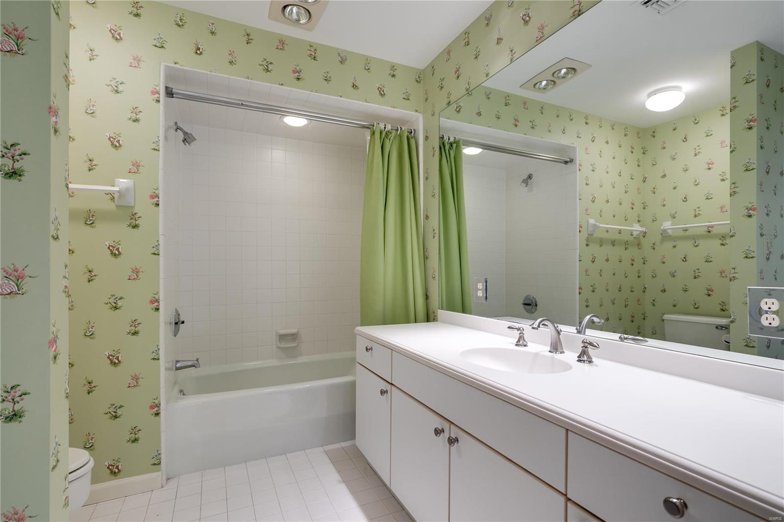 9014 Sedgwick Place Road St. Louis, MO 63124 - Photo 25 of 34 Gallery Image 25
