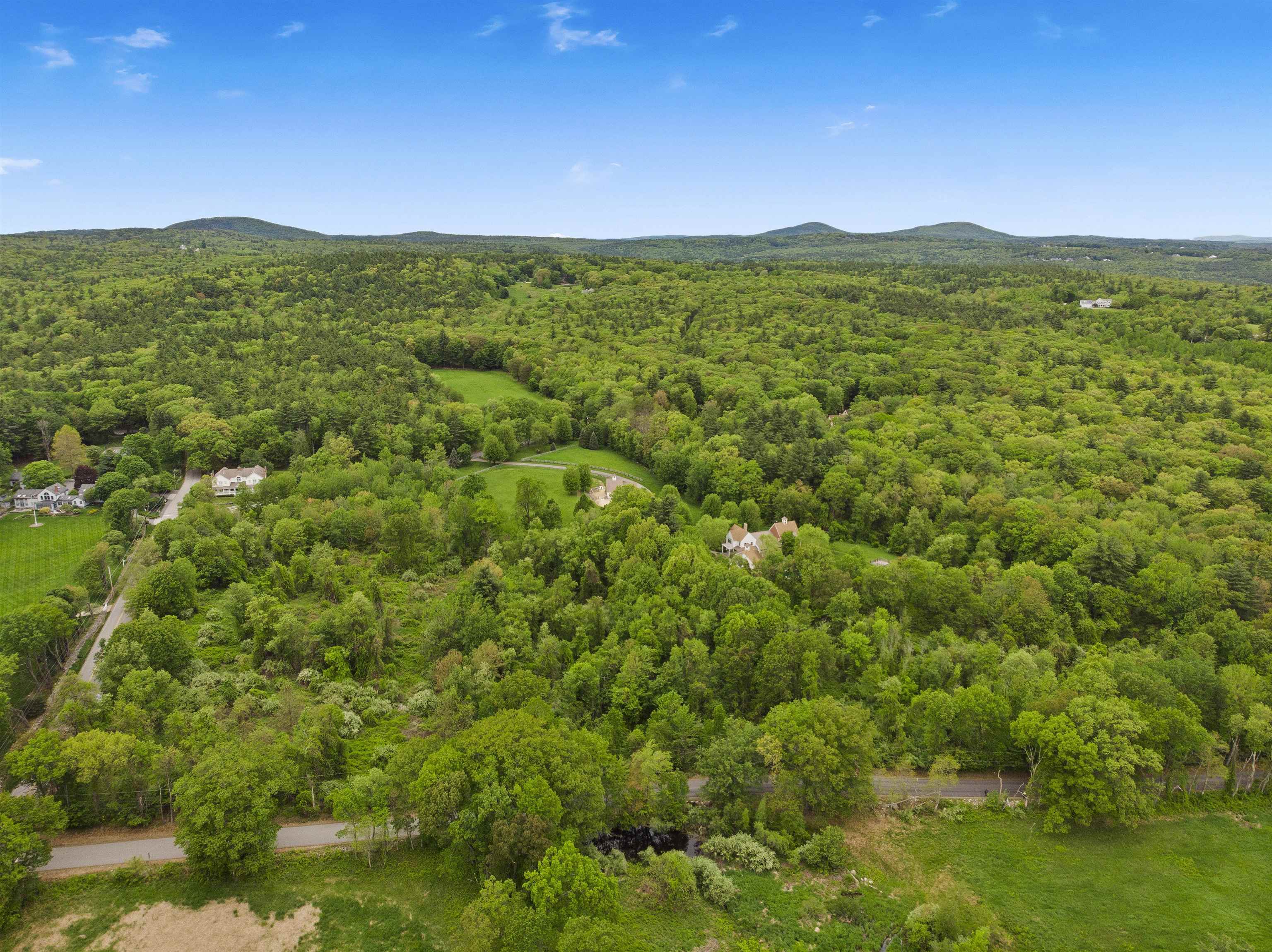 103 Mack Hill Road Amherst, NH 03031 - Photo 14 of 22