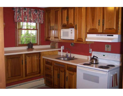135 Boston Street Middleton, MA 01949 - Photo 8 of 13 Gallery Image 8