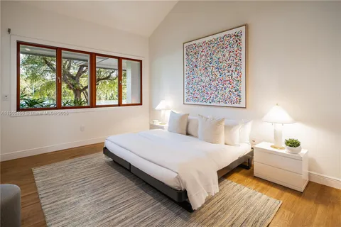 $12,949,000 | 5390 Banyan Drive, Coral Gables, FL 33156