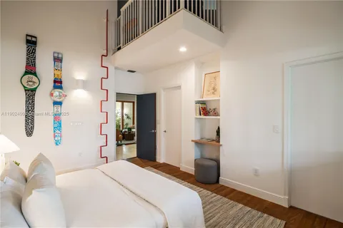 $12,949,000 | 5390 Banyan Drive, Coral Gables, FL 33156