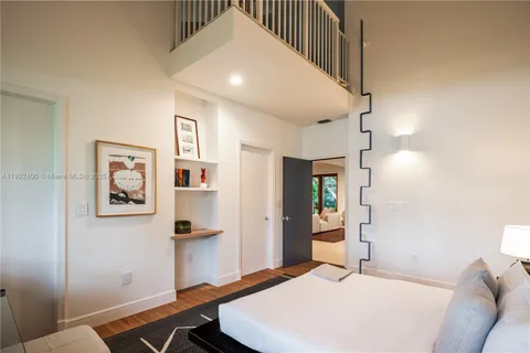 $12,949,000 | 5390 Banyan Drive, Coral Gables, FL 33156