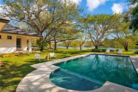 $12,949,000 | 5390 Banyan Drive, Coral Gables, FL 33156