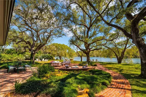 $12,949,000 | 5390 Banyan Drive, Coral Gables, FL 33156