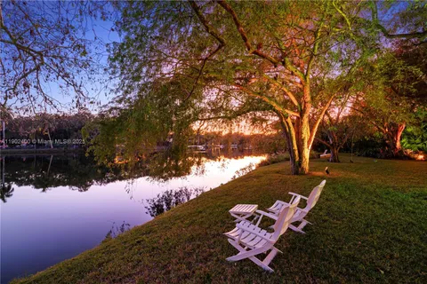 $12,949,000 | 5390 Banyan Drive, Coral Gables, FL 33156