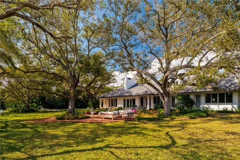 $12,949,000 | 5390 Banyan Drive, Coral Gables, FL 33156