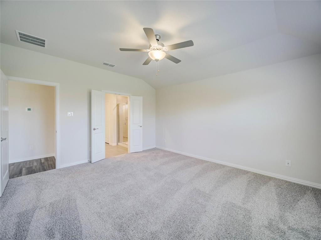 3405 Kingsgarden Road Denton, TX 76207 - Photo 11 of 37