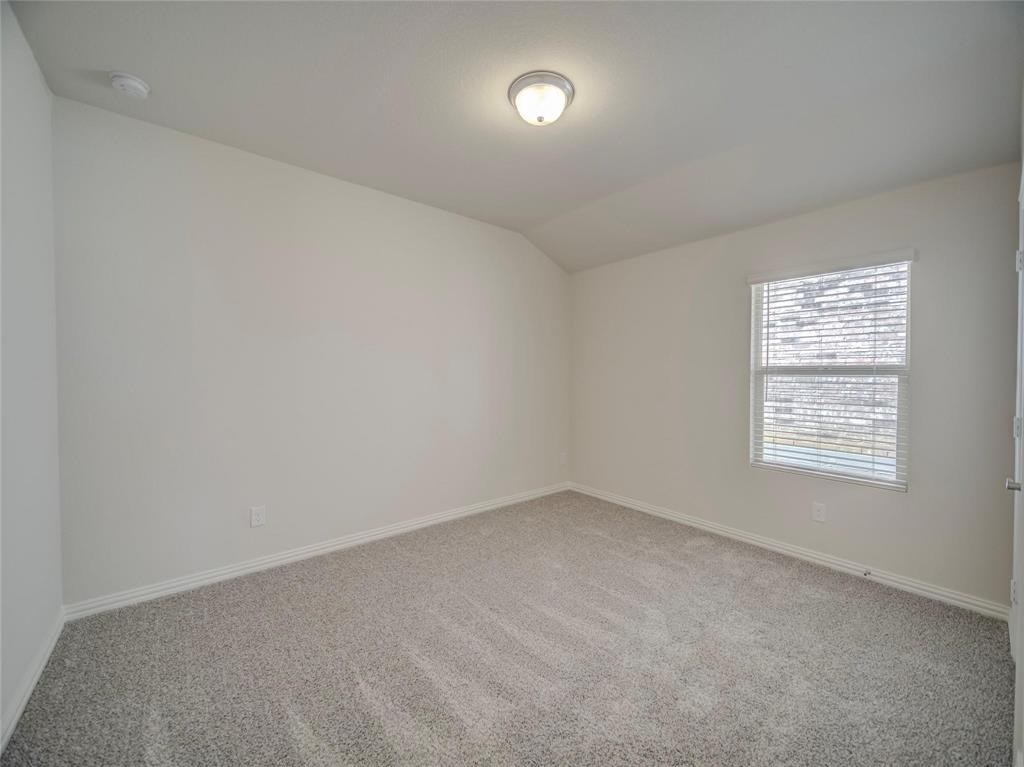 3405 Kingsgarden Road Denton, TX 76207 - Photo 19 of 37