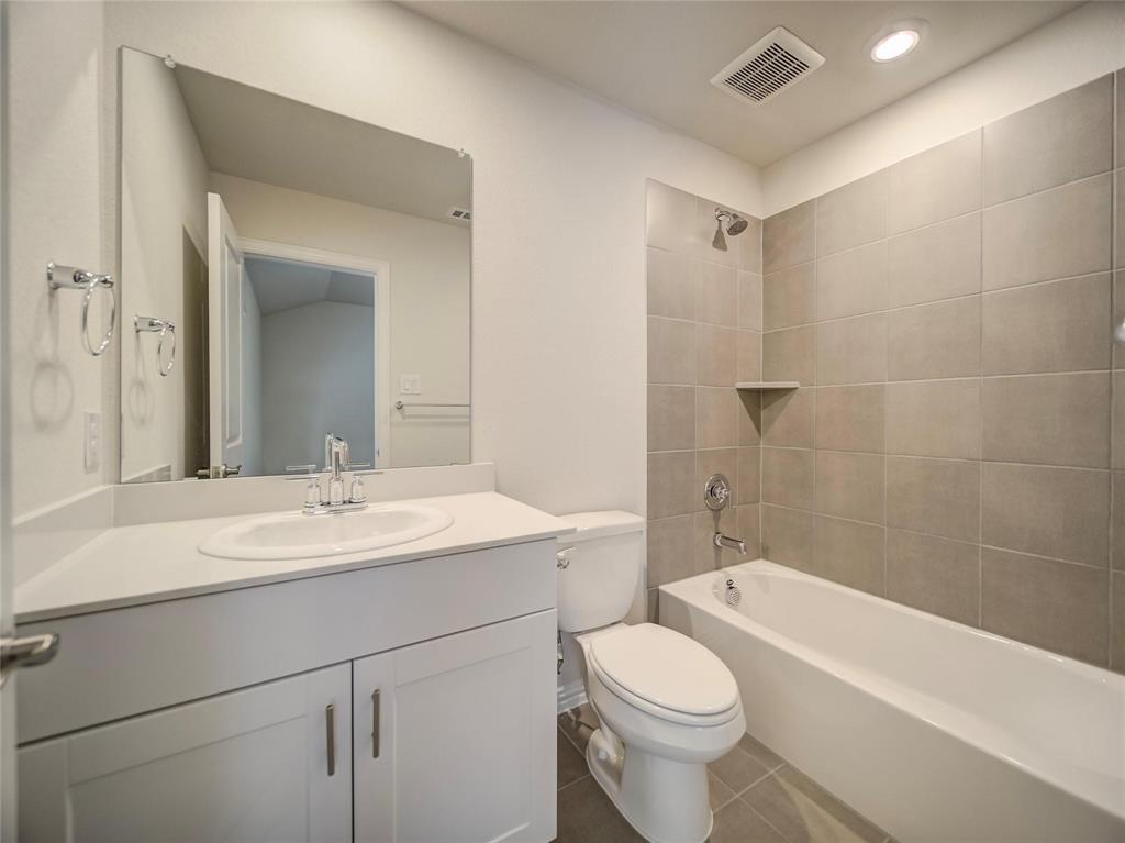 3405 Kingsgarden Road Denton, TX 76207 - Photo 23 of 37
