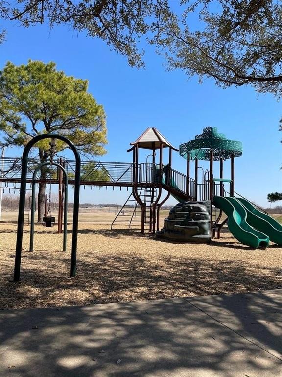 3405 Kingsgarden Road Denton, TX 76207 - Photo 31 of 37